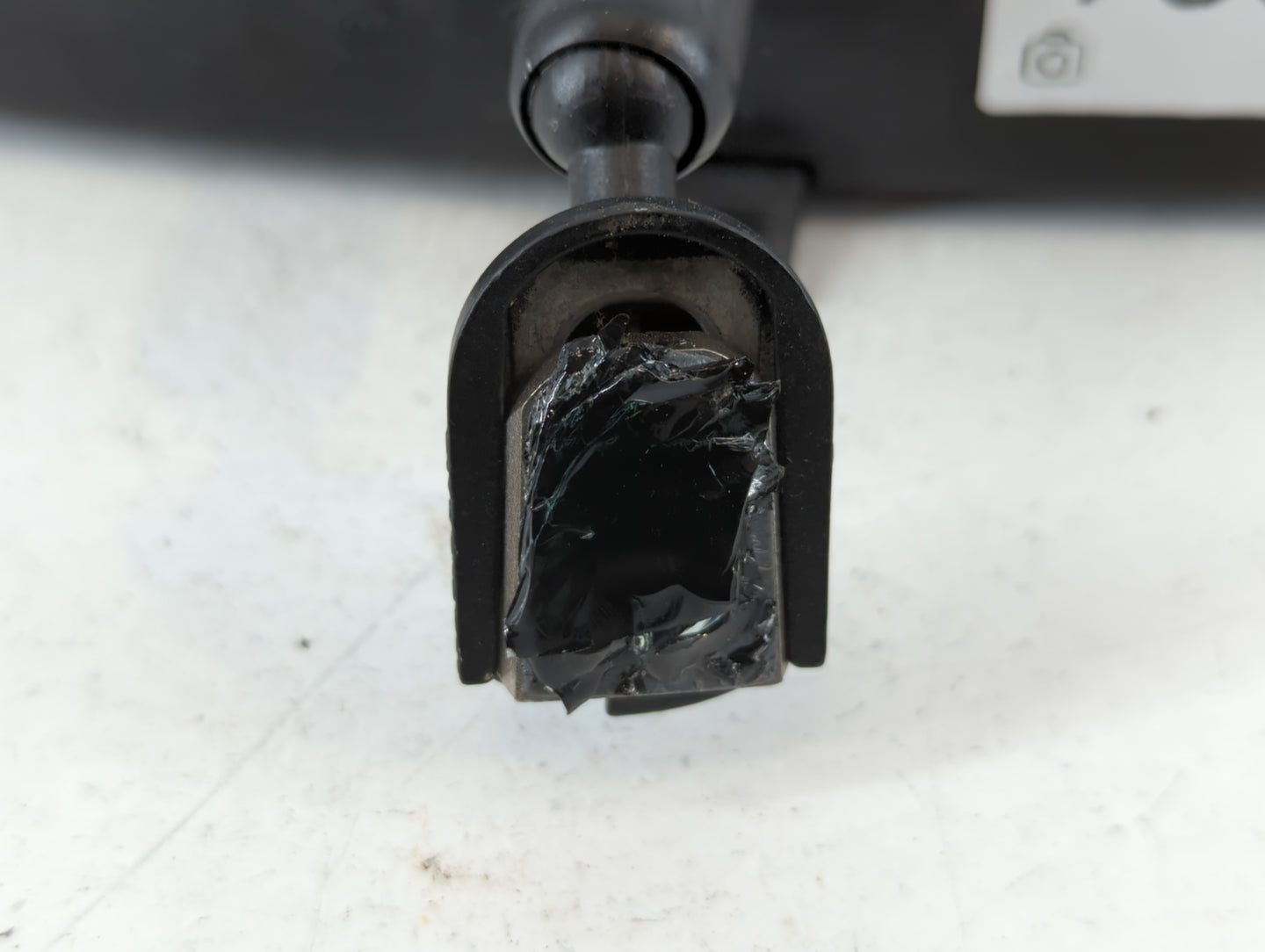 2005-2022 Nissan Pathfinder Interior Rear View Mirror Replacement OEM P/N:E8011681 Fits OEM Used Auto Parts - Oemusedautoparts1.com