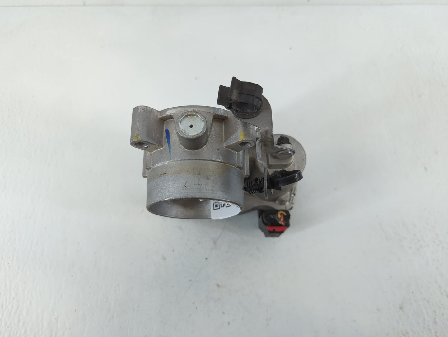 2017-2022 Jeep Compass Throttle Body P/N:23621E 04891970AD Fits Fits 2014 2015 2016 2017 2018 2019 2020 2021 2022 OEM Used Auto Parts - Oemusedautoparts1.com