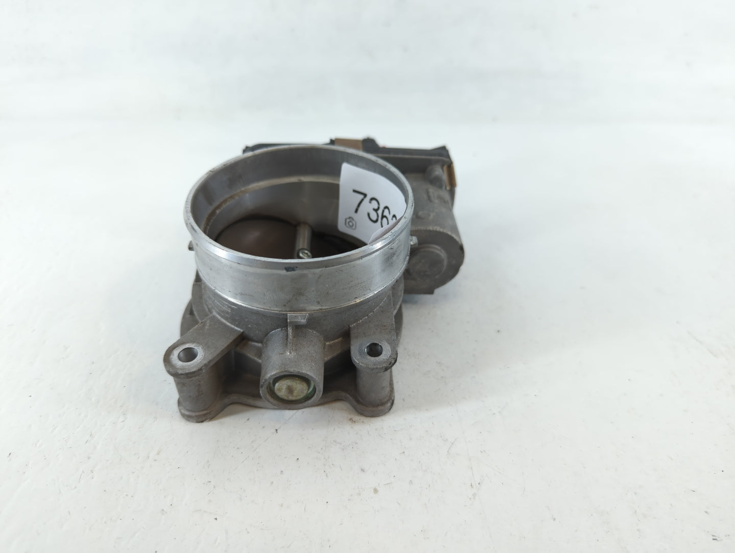 2018 Chevrolet Suburban 1500 Throttle Body P/N:12678224 Fits Fits 2014 2015 2016 2017 2019 2020 2021 2022 OEM Used Auto Parts - Oemusedautoparts1.com