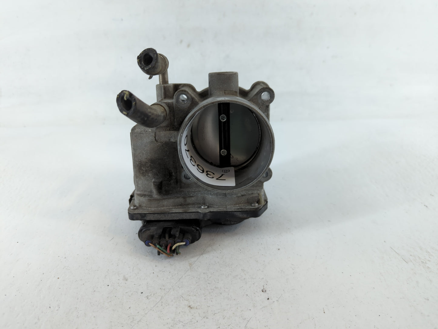 2013-2018 Nissan Altima Throttle Body P/N:4H22 00429 3TA60-01 A Fits Fits 2013 2014 2015 2016 2017 2018 2019 2020 OEM Used Auto Parts - Oemusedautoparts1.com