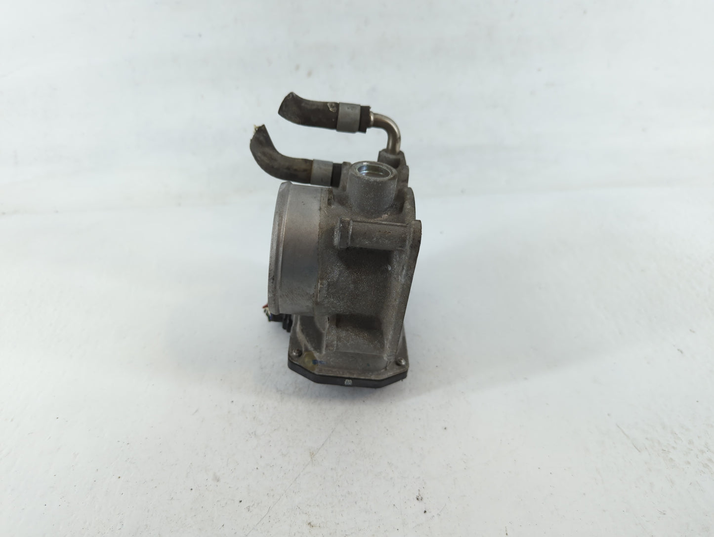 2013-2018 Nissan Altima Throttle Body P/N:4H22 00429 3TA60-01 A Fits Fits 2013 2014 2015 2016 2017 2018 2019 2020 OEM Used Auto Parts - Oemusedautoparts1.com