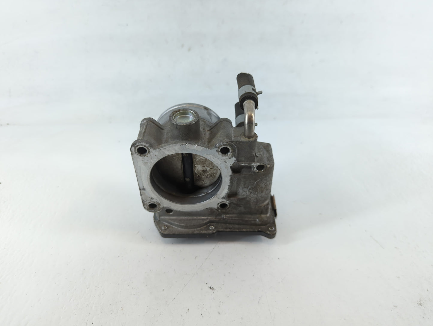 2013-2018 Nissan Altima Throttle Body P/N:3TA60-01 Fits Fits 2013 2014 2015 2016 2017 2018 2019 2020 OEM Used Auto Parts - Oemusedautoparts1.com