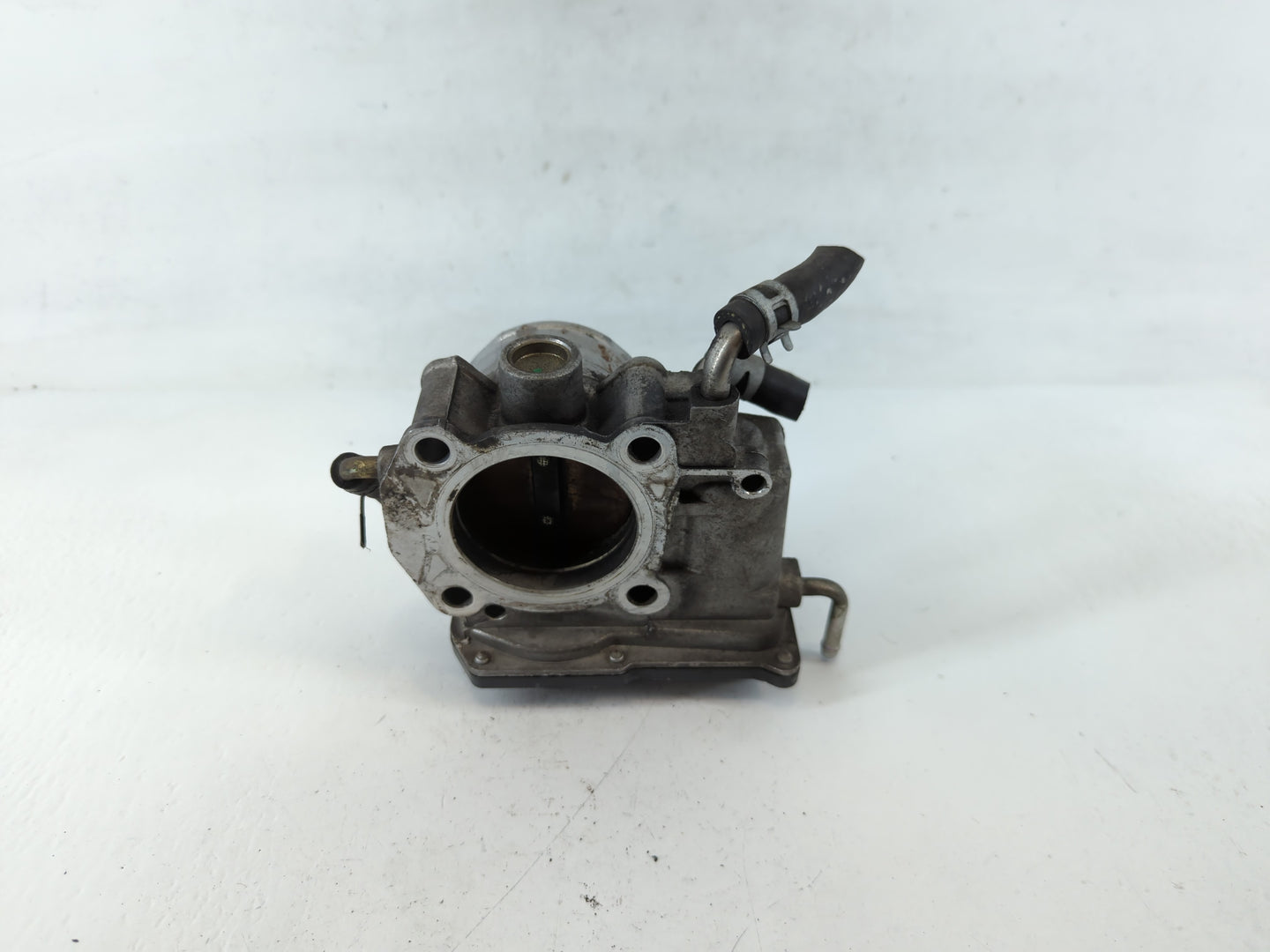 2007-2011 Toyota Camry Throttle Body P/N:22030-0H030 Fits Fits 2006 2007 2008 2009 2010 2011 2012 2013 2014 2015 OEM Used Auto Parts - Oemusedautoparts1.com