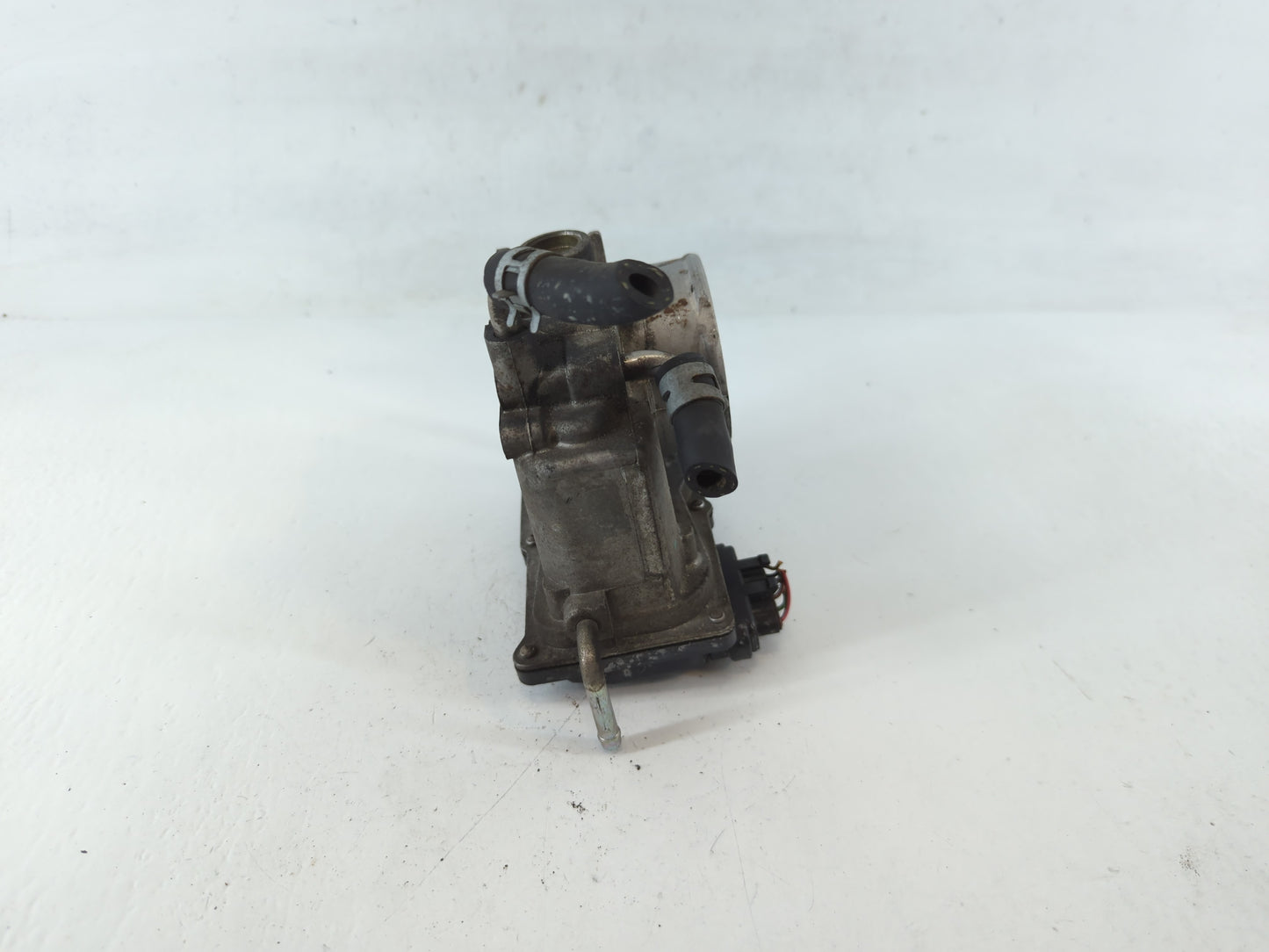 2007-2011 Toyota Camry Throttle Body P/N:22030-0H030 Fits Fits 2006 2007 2008 2009 2010 2011 2012 2013 2014 2015 OEM Used Auto Parts - Oemusedautoparts1.com