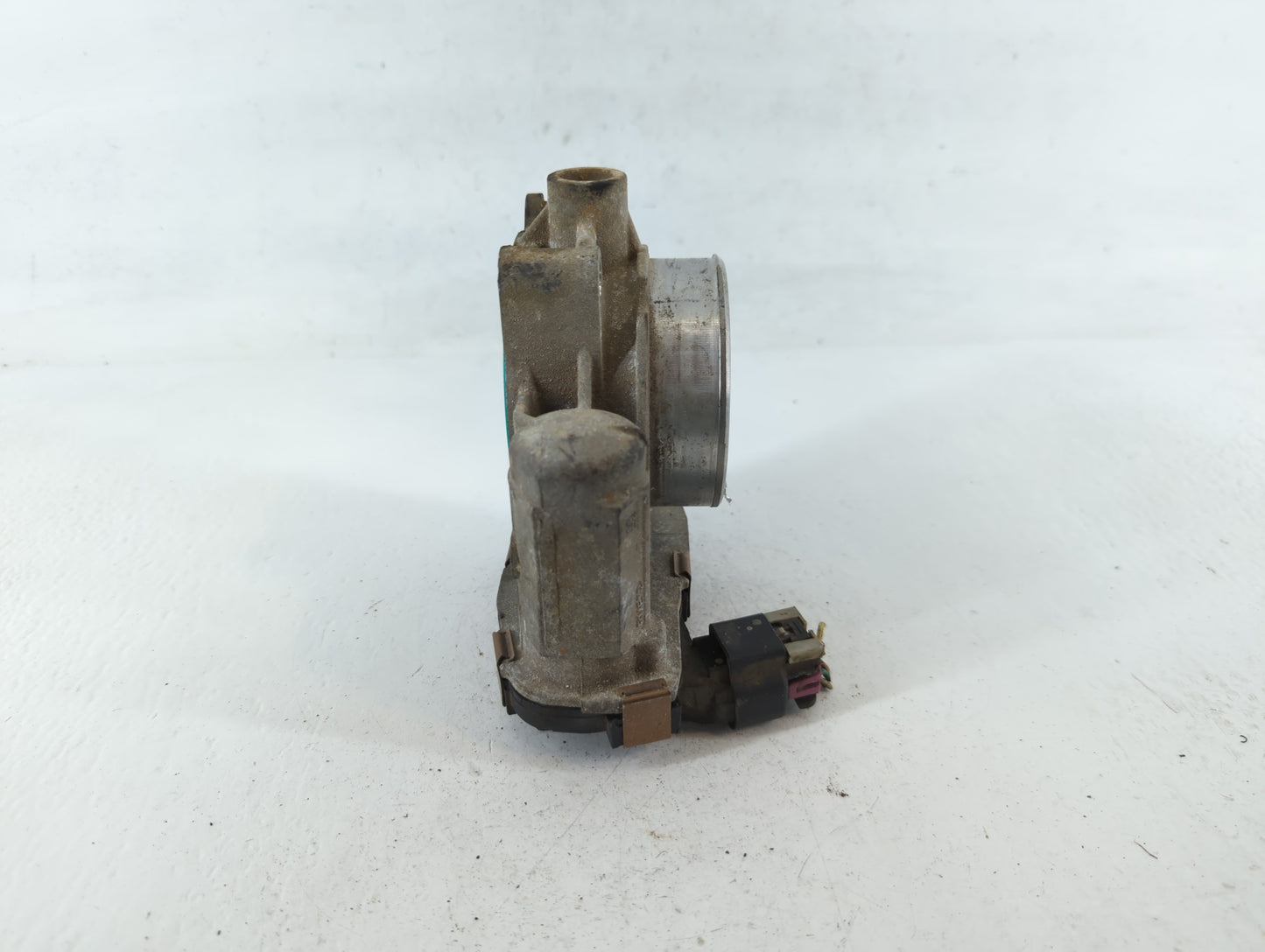 2006-2011 Chevrolet Impala Throttle Body P/N:RME72-1C-9500 Fits Fits 2006 2007 2008 2009 2010 2011 OEM Used Auto Parts - Oemusedautoparts1.com