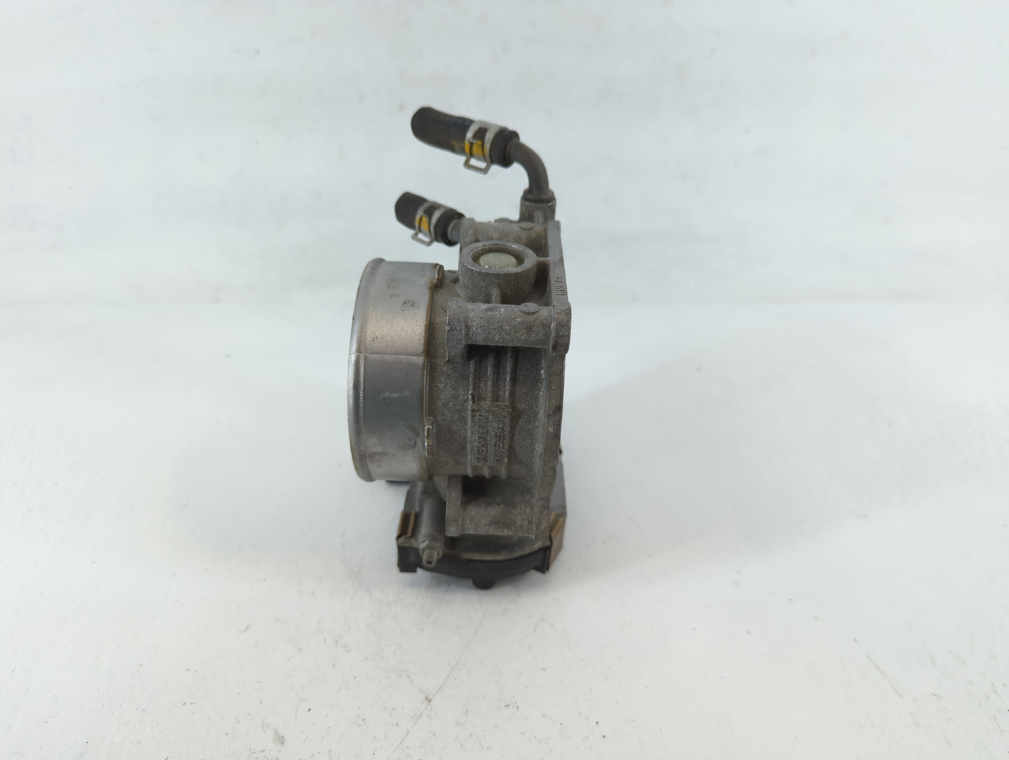 2015-2022 Nissan Murano Throttle Body P/N:8322 RME70-50 Fits Fits 2015 2016 2017 2018 2019 2020 2021 2022 OEM Used Auto Parts - Oemusedautoparts1.com