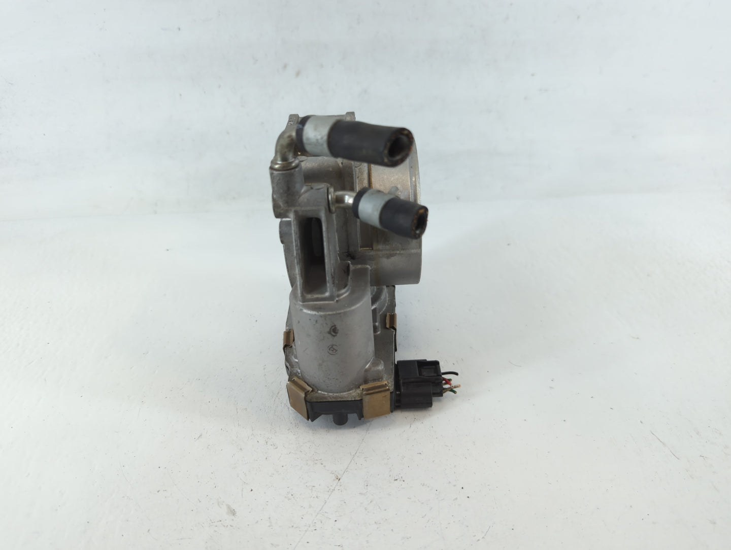 2015-2022 Nissan Murano Throttle Body P/N:8322 RME70-50 Fits Fits 2015 2016 2017 2018 2019 2020 2021 2022 OEM Used Auto Parts - Oemusedautoparts1.com