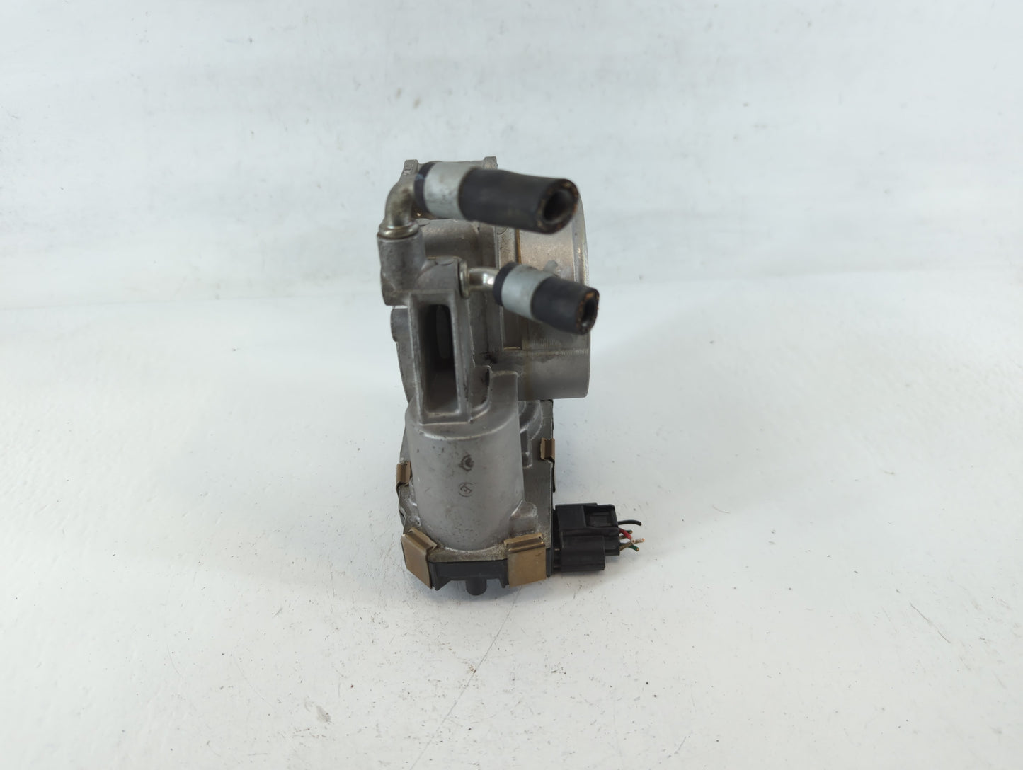 2015-2022 Nissan Murano Throttle Body P/N:8322 RME70-50 Fits Fits 2015 2016 2017 2018 2019 2020 2021 2022 OEM Used Auto Parts - Oemusedautoparts1.com