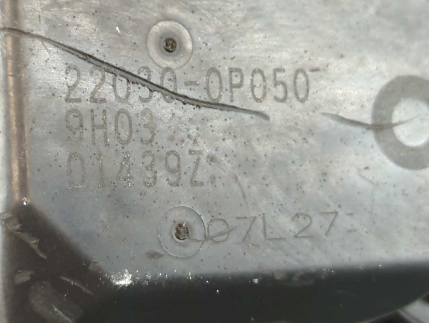 2007-2016 Toyota Sienna Throttle Body P/N:22030-0P050 Fits OEM Used Auto Parts - Oemusedautoparts1.com