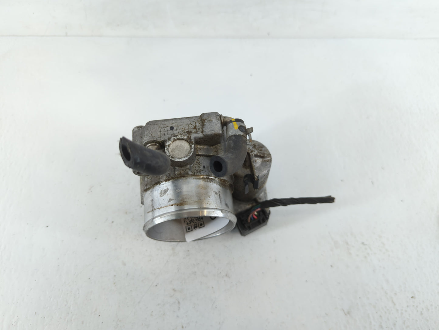 2019-2020 Hyundai Santa Fe Throttle Body P/N:35100-2G600 Fits Fits 2015 2016 2017 2018 2019 2020 2021 OEM Used Auto Parts - Oemusedautoparts1.com