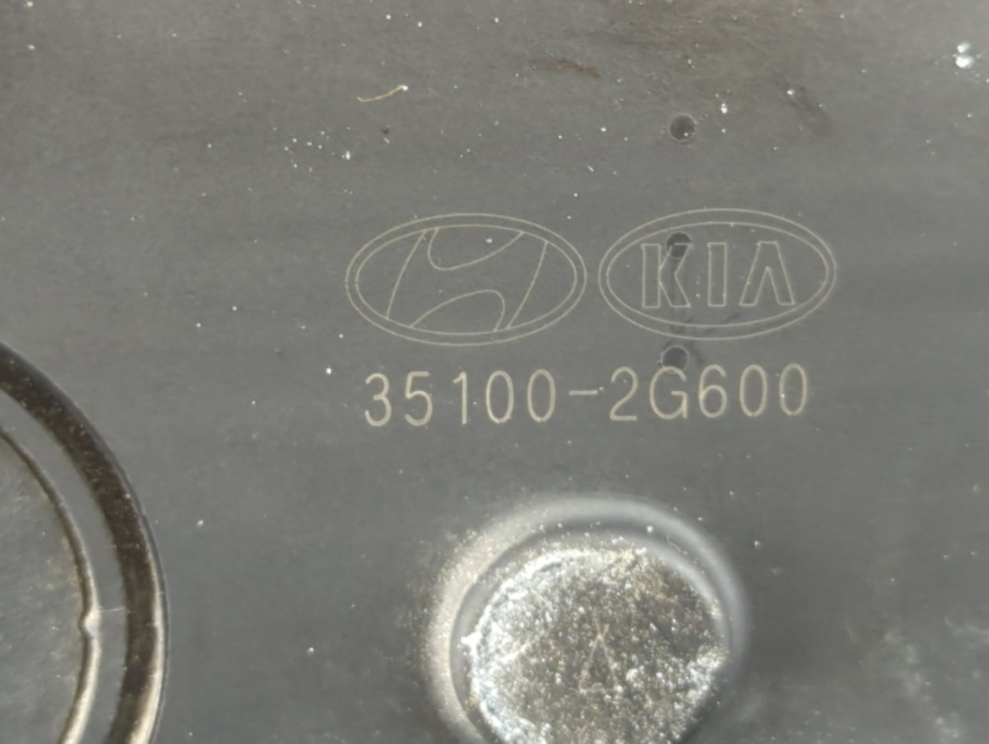 2019-2020 Hyundai Santa Fe Throttle Body P/N:35100-2G600 Fits Fits 2015 2016 2017 2018 2019 2020 2021 OEM Used Auto Parts - Oemusedautoparts1.com