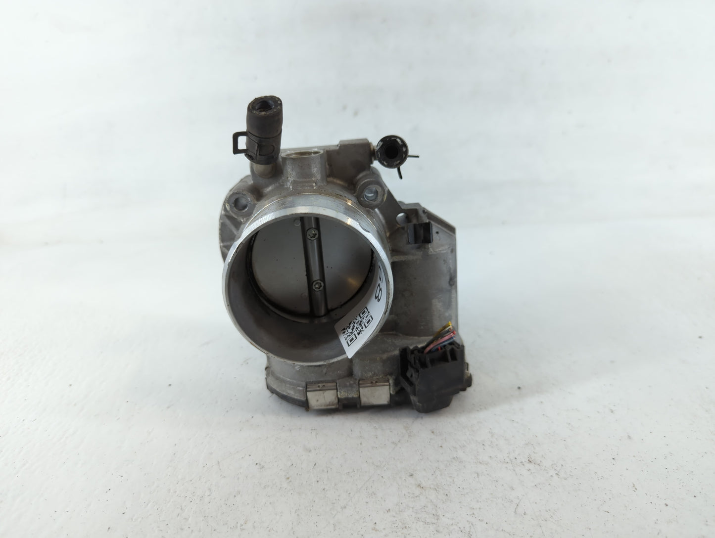 2011-2015 Kia Optima Throttle Body P/N:35100-2G700 Fits Fits 2011 2012 2013 2014 2015 2016 OEM Used Auto Parts - Oemusedautoparts1.com