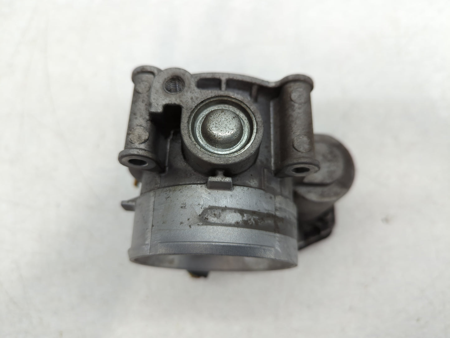 2011-2017 Ford Mustang Throttle Body P/N:2L1430B-0023 PBT-GF20-GS20 Fits Fits 2011 2012 2013 2014 2015 2016 2017 2018 2019 OEM Used Auto Parts - Oemusedautoparts1.com