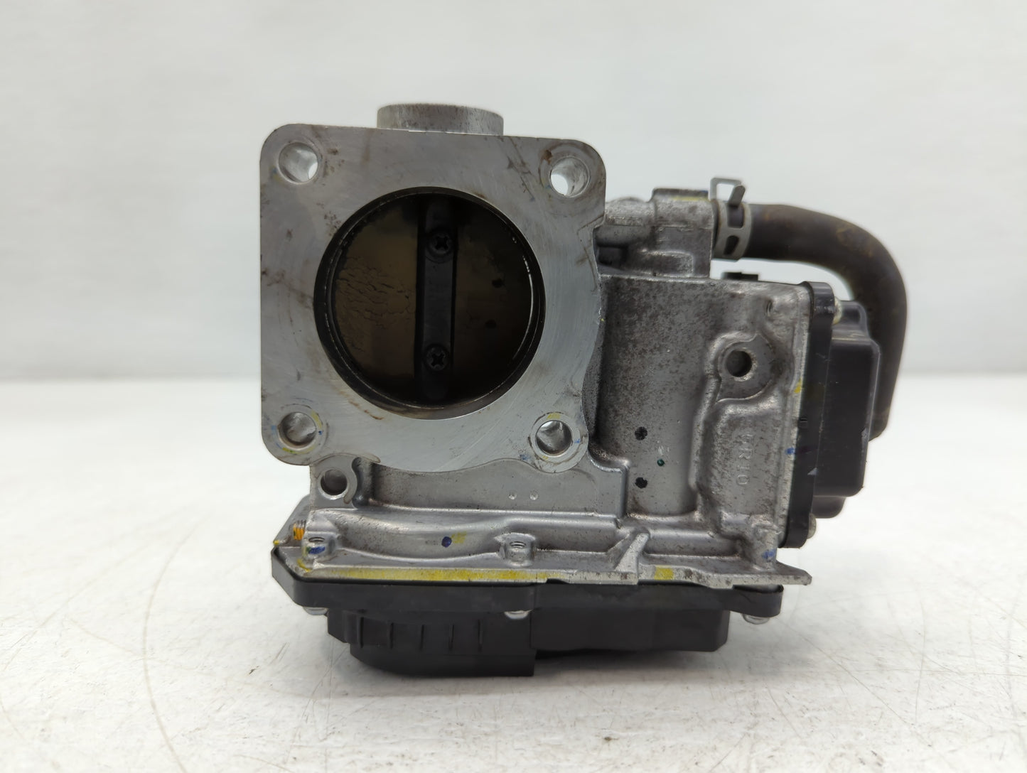 2015-2020 Honda Fit Throttle Body P/N:188725 Fits Fits 2015 2016 2017 2018 2019 2020 OEM Used Auto Parts - Oemusedautoparts1.com