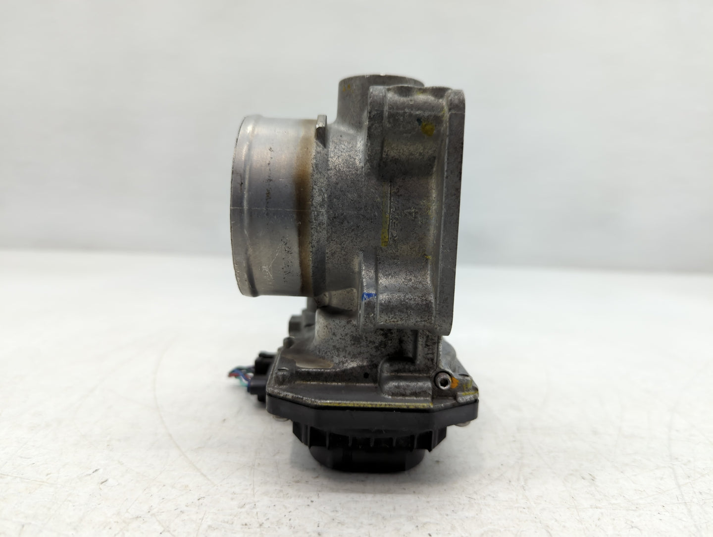 2015-2020 Honda Fit Throttle Body P/N:188725 Fits Fits 2015 2016 2017 2018 2019 2020 OEM Used Auto Parts - Oemusedautoparts1.com