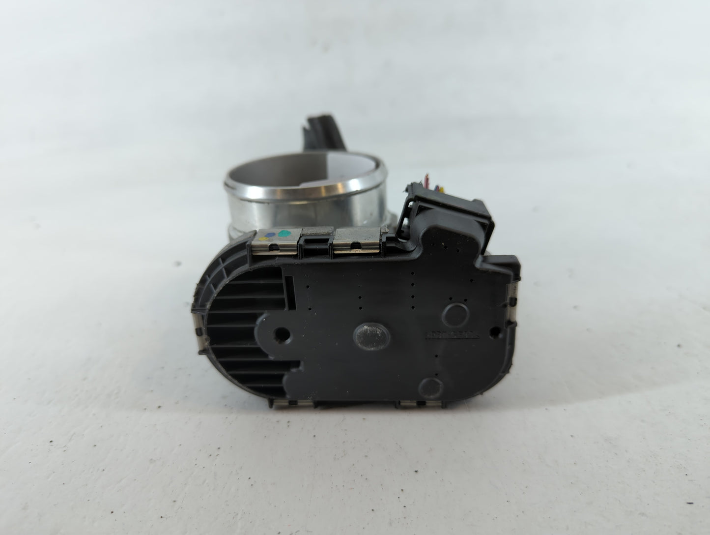 2011-2014 Hyundai Sonata Throttle Body Fits Fits 2011 2012 2013 2014 2015 2016 OEM Used Auto Parts - Oemusedautoparts1.com