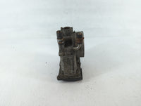 2007-2018 Lexus Es350 Throttle Body P/N:22030-31030 Fits OEM Used Auto Parts - Oemusedautoparts1.com