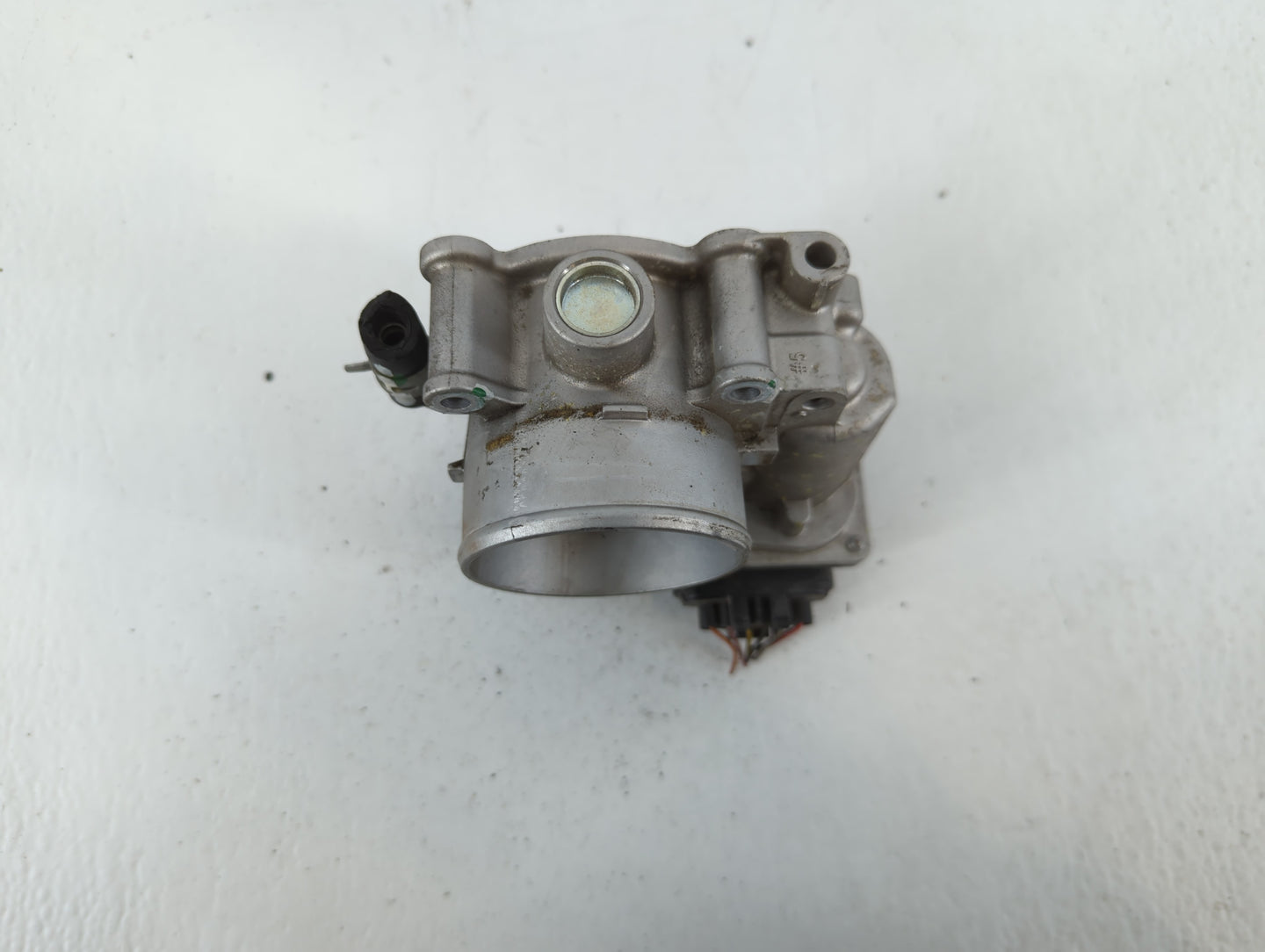 2020-2022 Kia Forte Throttle Body P/N:35100-2E710 Fits Fits 2020 2021 2022 OEM Used Auto Parts - Oemusedautoparts1.com