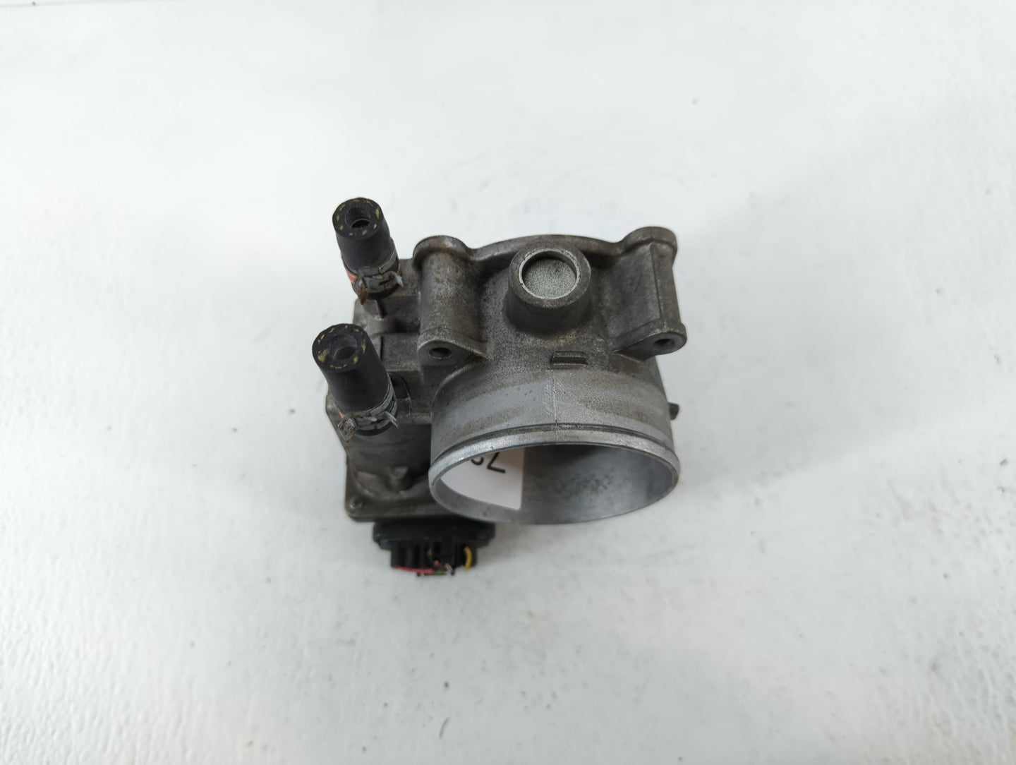 2007-2017 Toyota Camry Throttle Body P/N:22030-0P050 Fits OEM Used Auto Parts - Oemusedautoparts1.com