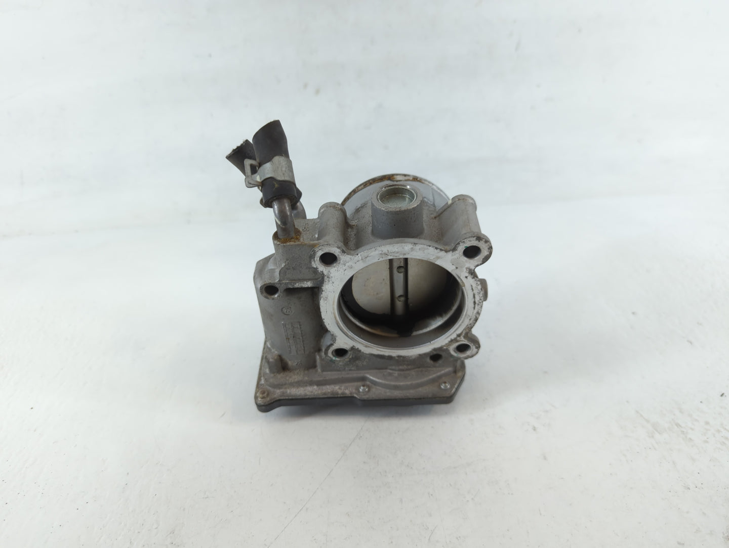 2011-2020 Hyundai Elantra Throttle Body P/N:35100-2E000 Fits Fits 2011 2012 2013 2014 2015 2016 2017 2018 2019 2020 2021 OEM Used Auto Parts - Oemusedautoparts1.com