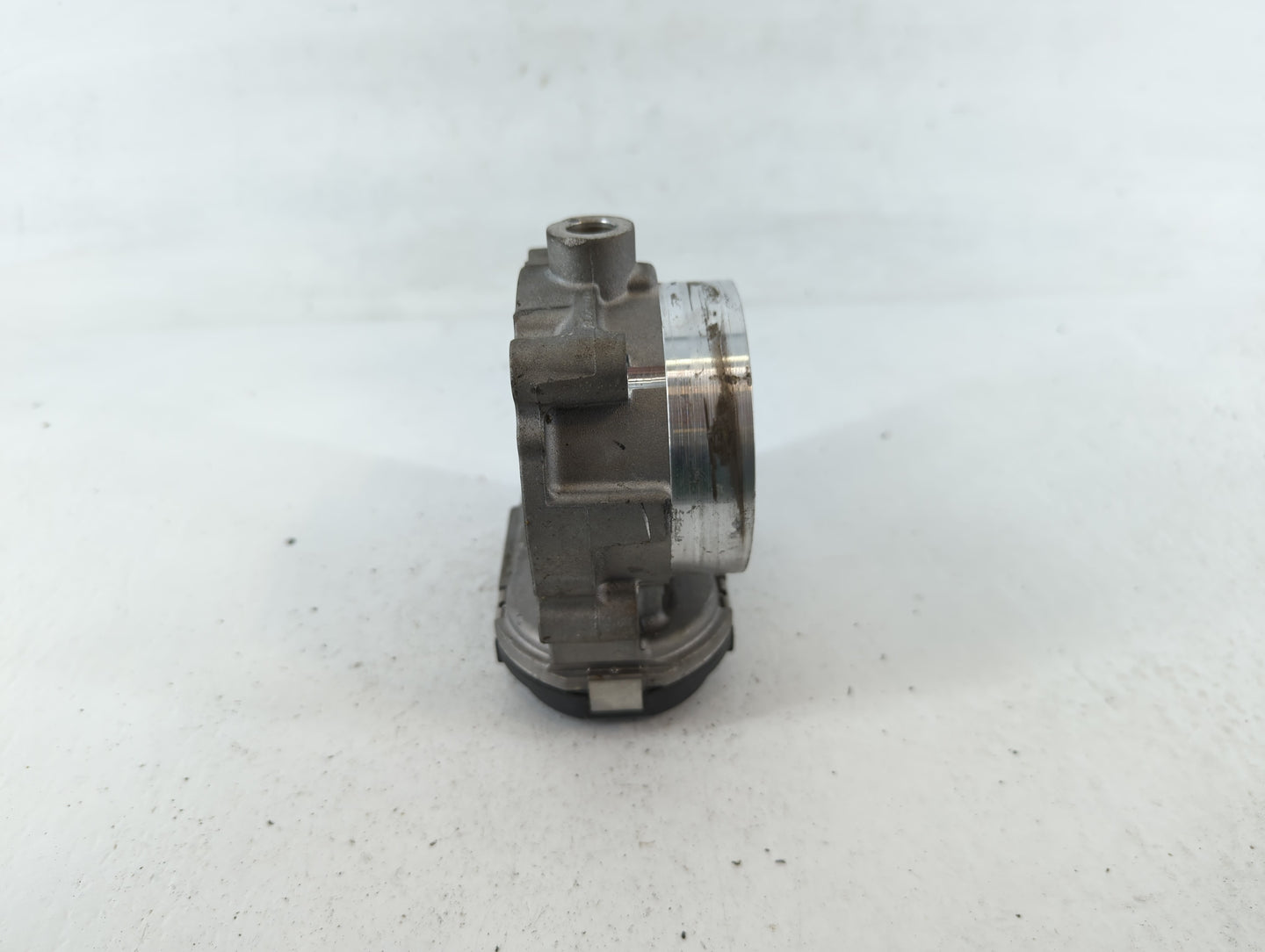 2011-2022 Dodge Challenger Throttle Body P/N:0 280 750 570 05184349AC Fits OEM Used Auto Parts - Oemusedautoparts1.com