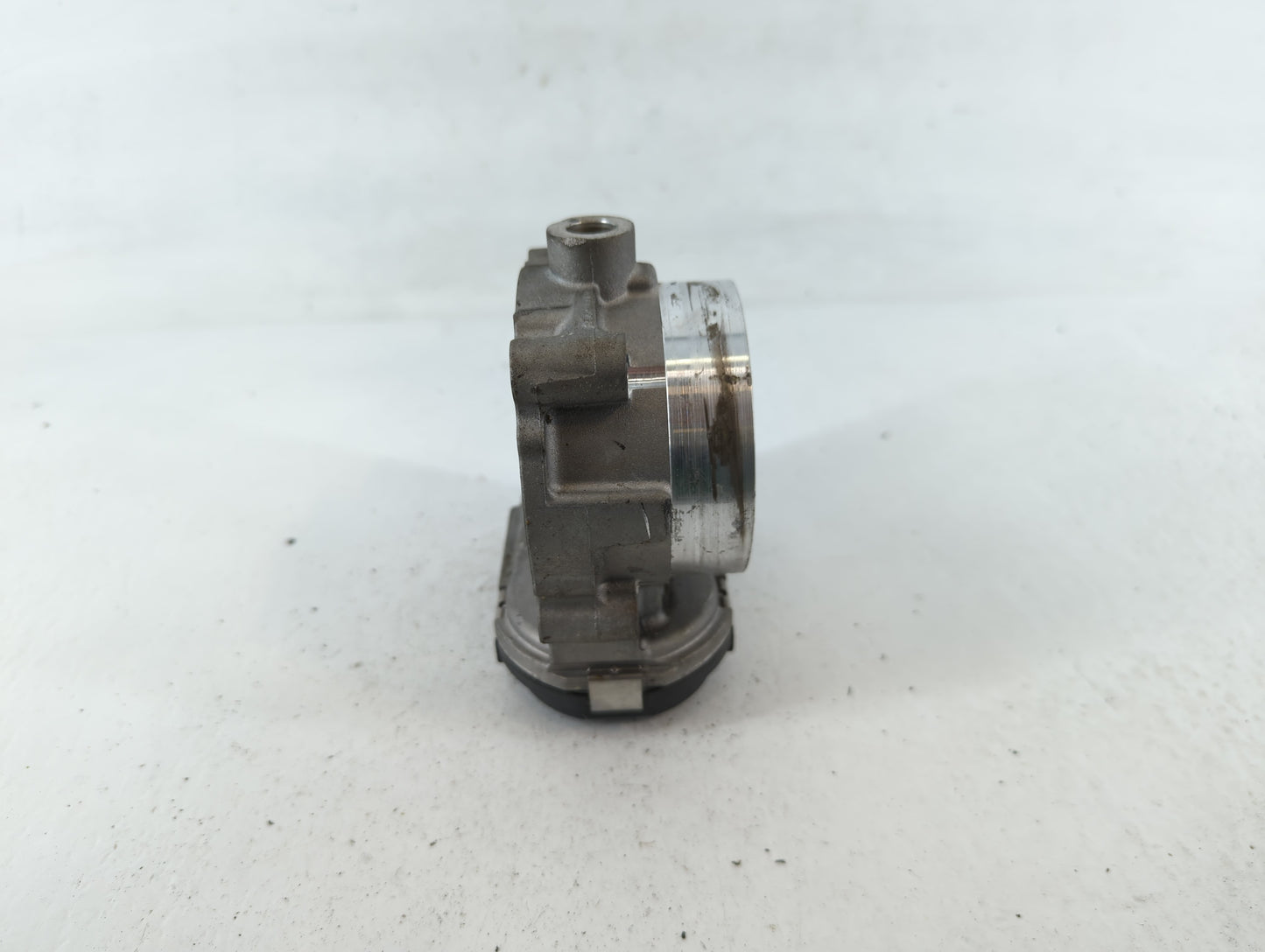 2011-2022 Dodge Challenger Throttle Body P/N:0 280 750 570 05184349AC Fits OEM Used Auto Parts - Oemusedautoparts1.com