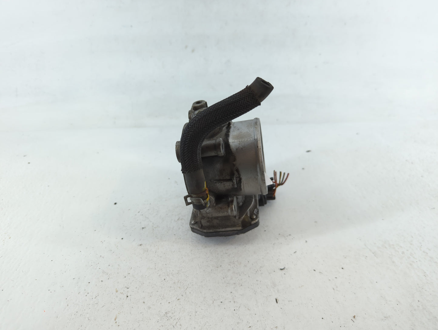 2019 Kia Forte Throttle Body P/N:6100 07B04 35100-2E710 Fits OEM Used Auto Parts - Oemusedautoparts1.com