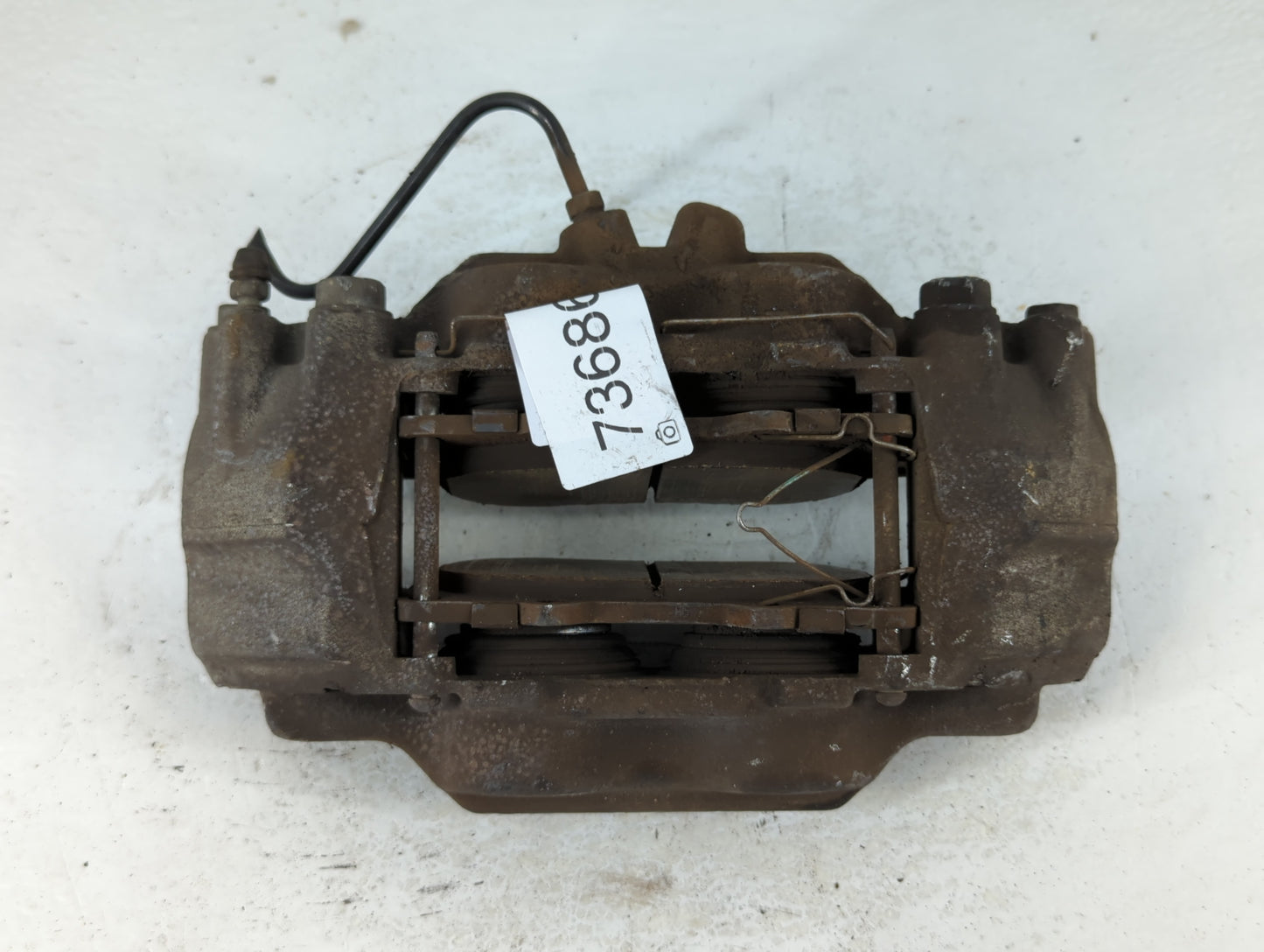 2016 Toyota Tacoma Throttle Body P/N:35100-2G700 Fits OEM Used Auto Parts - Oemusedautoparts1.com