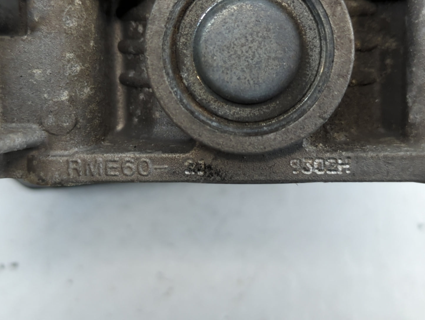 2008-2013 Infiniti G37 Throttle Body P/N:9302H RME60-21 Fits OEM Used Auto Parts - Oemusedautoparts1.com