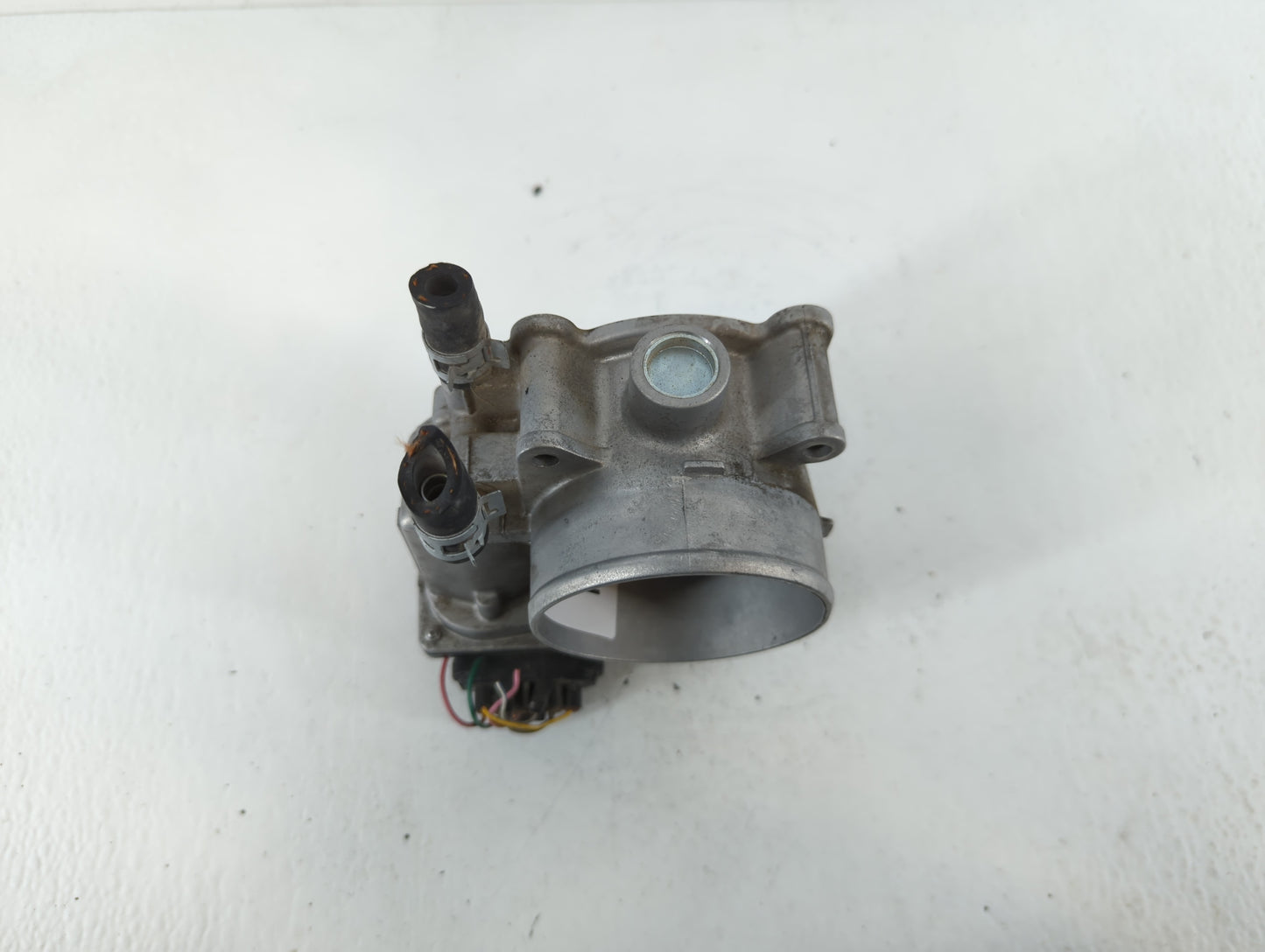2007-2018 Lexus Es350 Throttle Body P/N:22030-31030 Fits OEM Used Auto Parts - Oemusedautoparts1.com