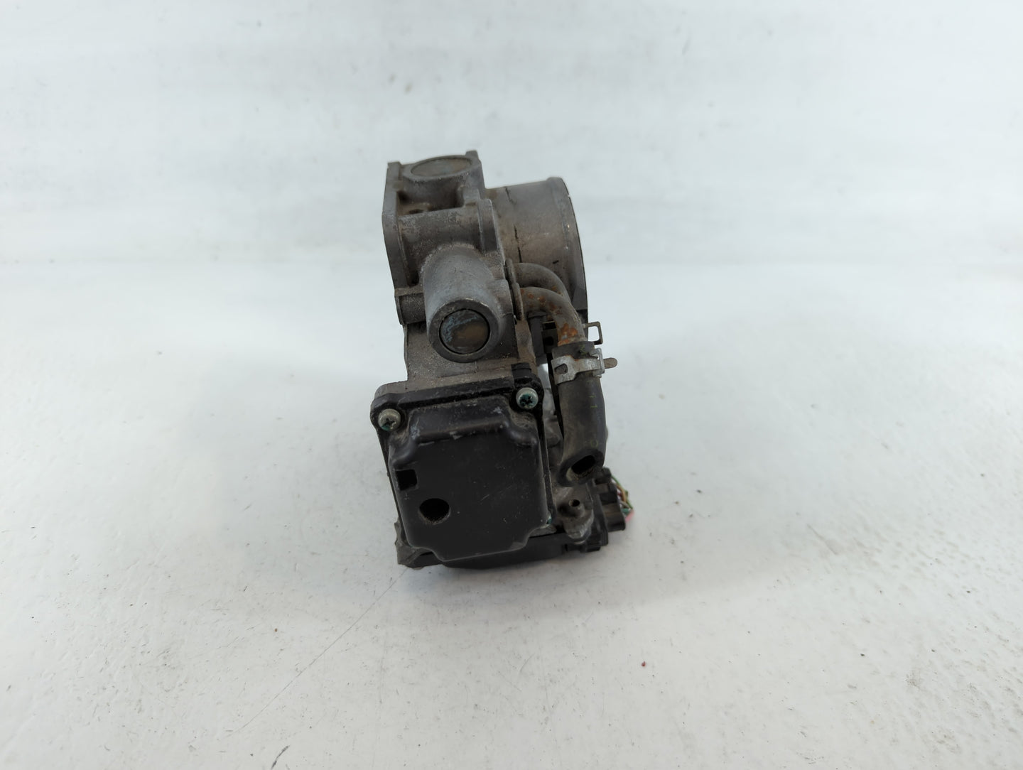 2010-2013 Honda Cr-V Throttle Body P/N:U22250540158 GMD7E Fits Fits 2010 2011 2012 2013 2014 OEM Used Auto Parts - Oemusedautoparts1.com