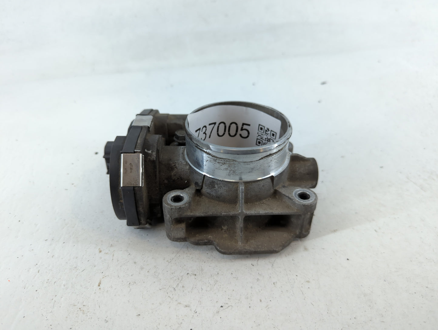 2010-2011 Chevrolet Equinox Throttle Body P/N:186AA8255C Fits Fits 2007 2008 2009 2010 2011 2012 OEM Used Auto Parts - Oemusedautoparts1.com