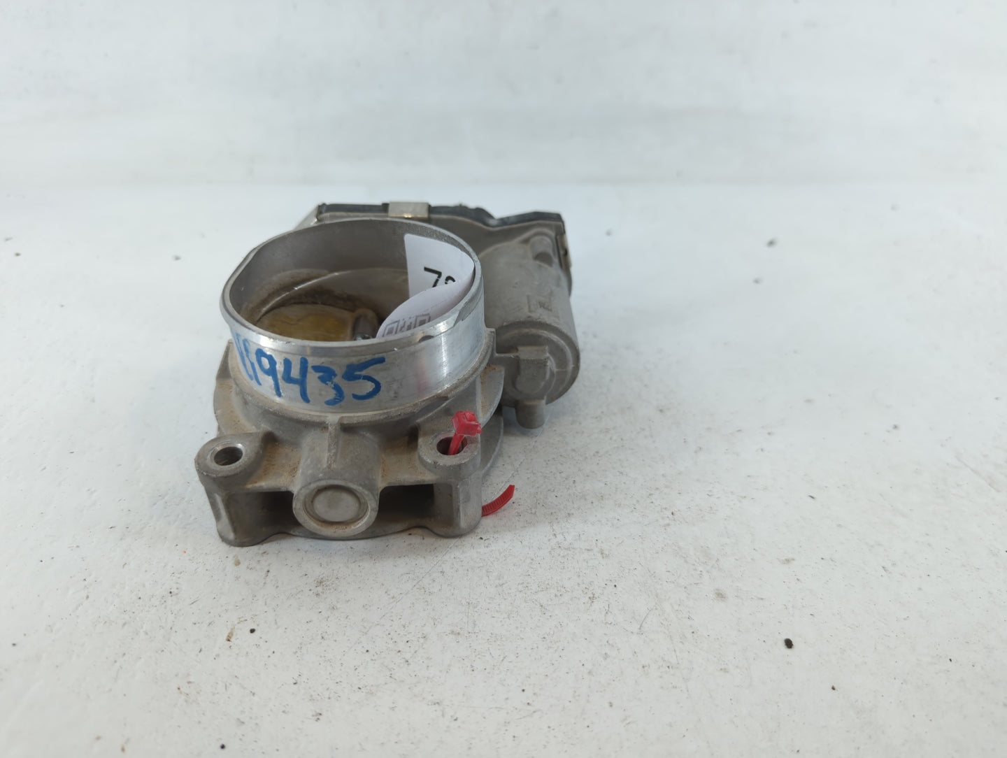 2011-2018 Ford Edge Throttle Body P/N:12676296AA Fits Fits 2011 2012 2013 2014 2015 2016 2017 2018 2019 OEM Used Auto Parts - Oemusedautoparts1.com
