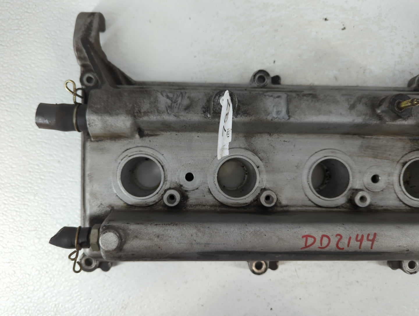 2004 Scion Xb Passenger Right Cylinder Head Valve Cover Fits OEM Used Auto Parts - Oemusedautoparts1.com