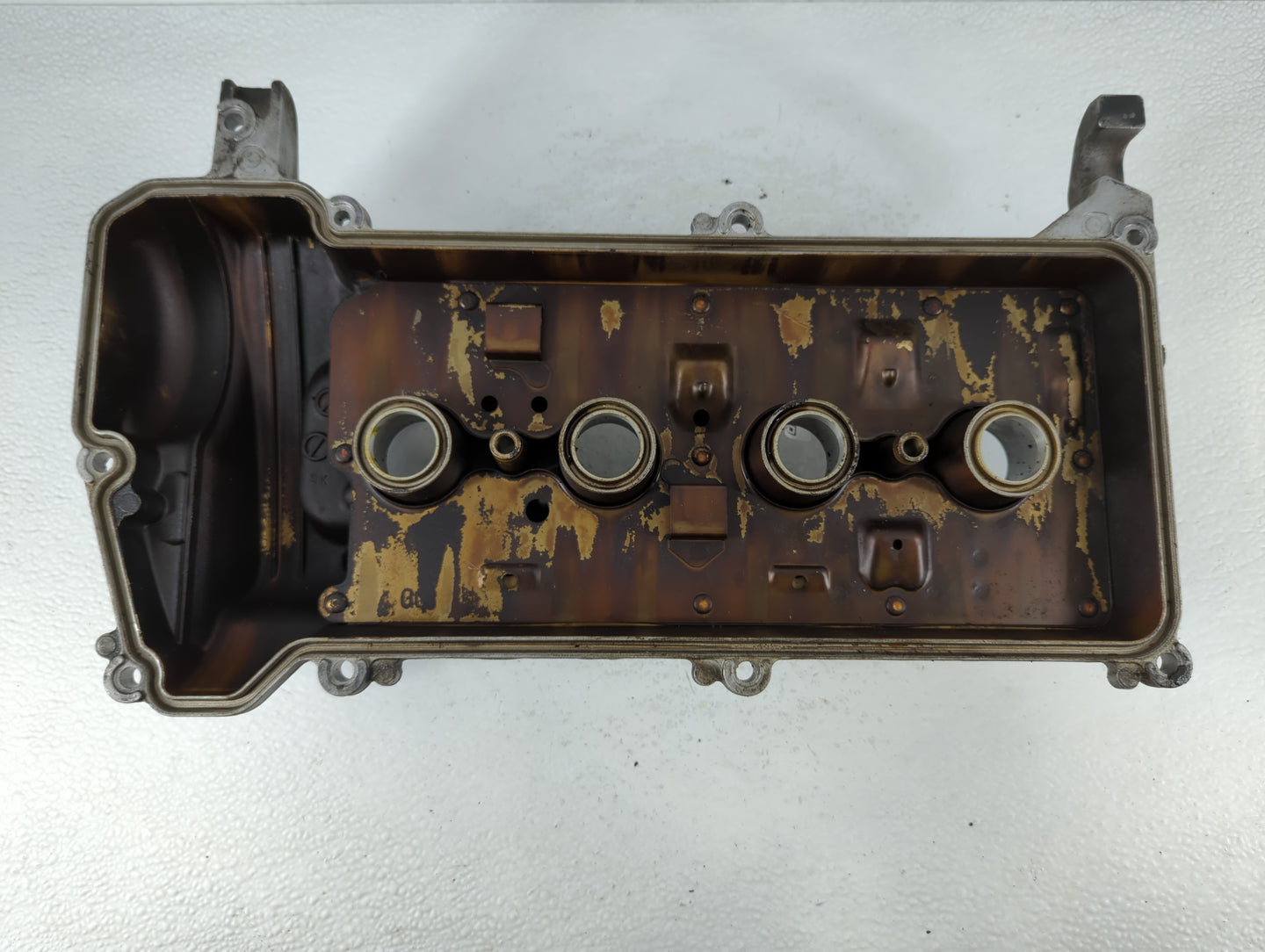 2004 Scion Xb Passenger Right Cylinder Head Valve Cover Fits OEM Used Auto Parts - Oemusedautoparts1.com