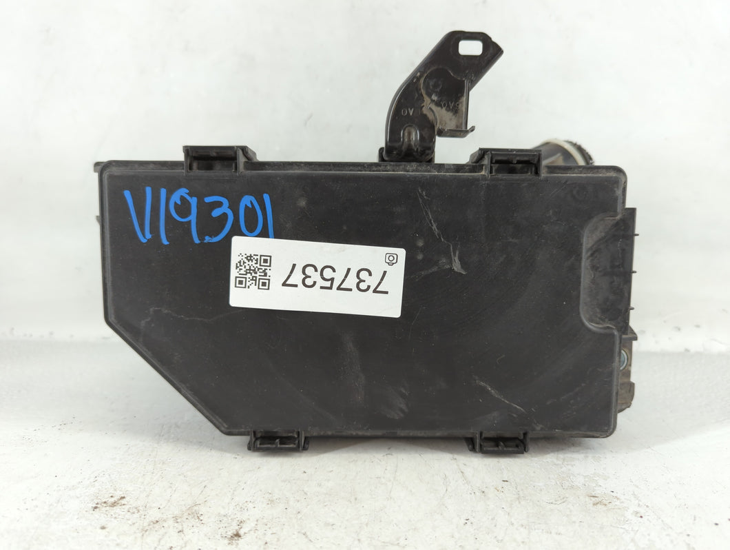 2018-2020 Honda Accord Fusebox Fuse Box Panel Relay Module P/N:30-TVA-A010 50-TVA-A010 Fits Fits 2018 2019 2020 OEM Used Auto Parts