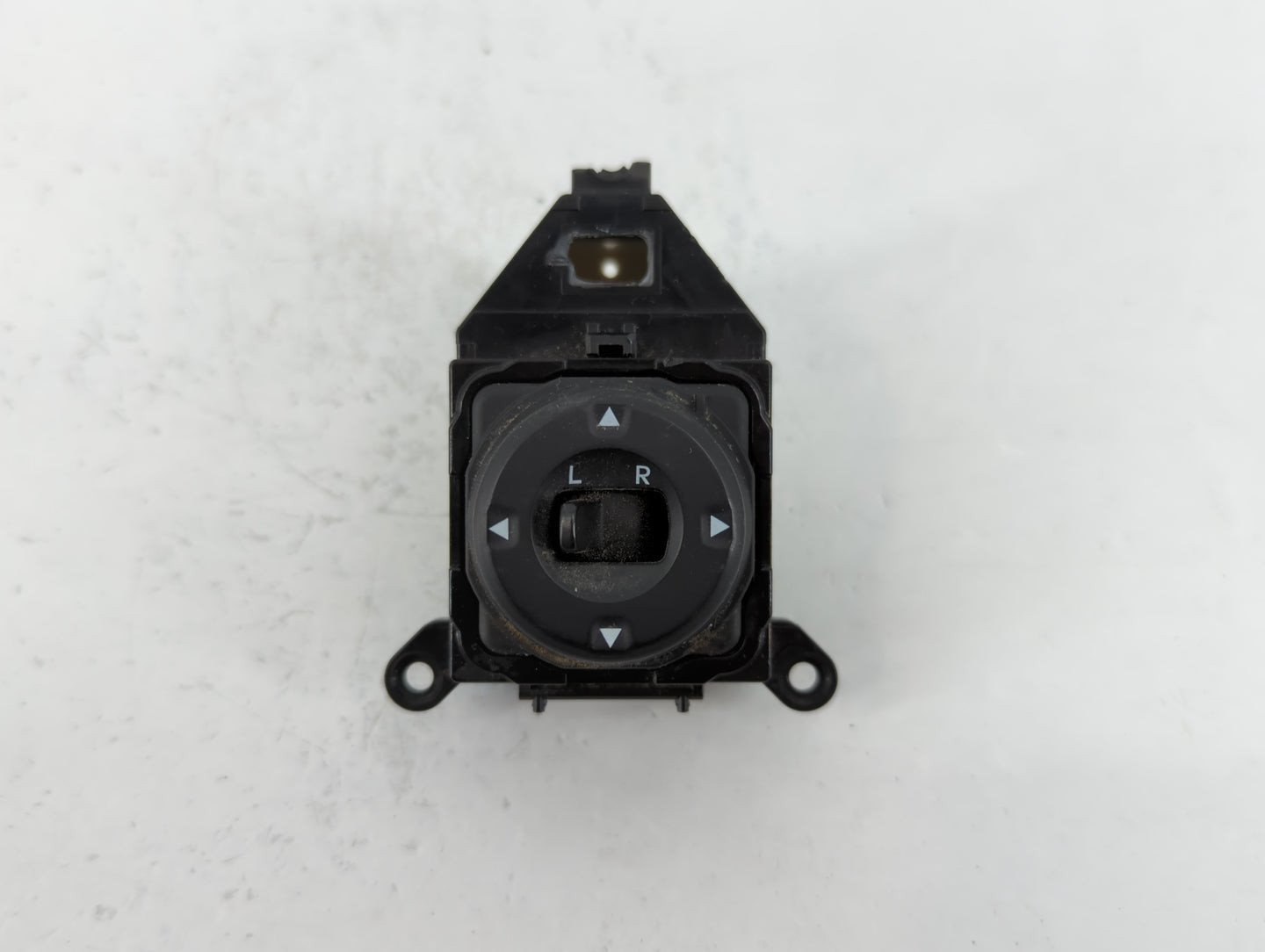 2011-2016 Kia Optima Master Power Window Switch Replacement Driver Side Left P/N:186480-1110 Fits OEM Used Auto Parts - Oemusedautoparts1.com