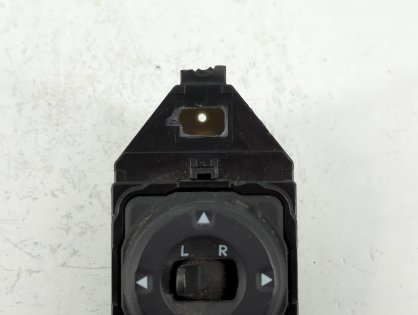 2011-2016 Kia Optima Master Power Window Switch Replacement Driver Side Left P/N:186480-1110 Fits OEM Used Auto Parts - Oemusedautoparts1.com