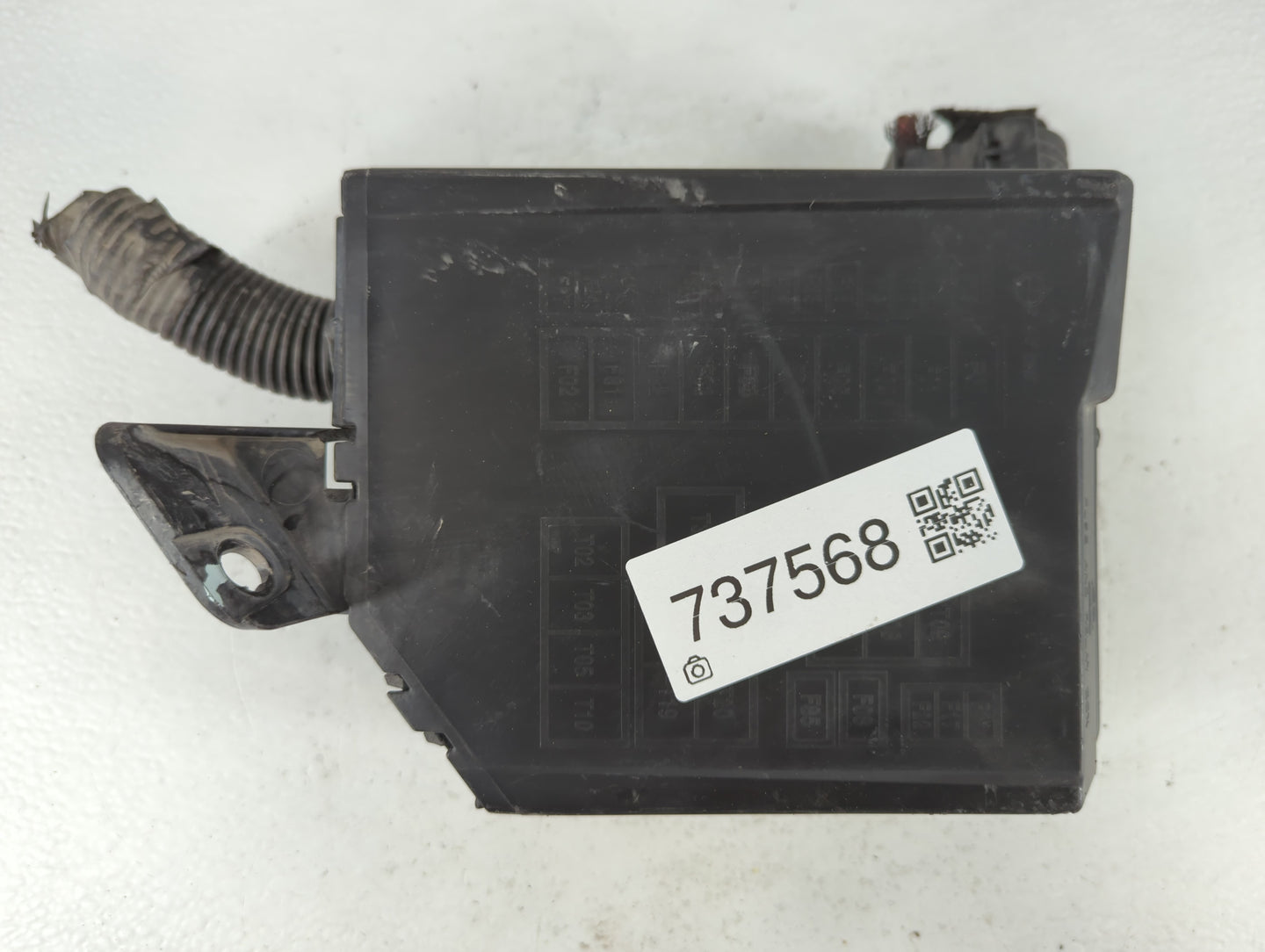 2012-2017 Fiat 500 Fusebox Fuse Box Panel Relay Module P/N:53100999 Fits Fits 2012 2013 2014 2015 2016 2017 OEM Used Auto Parts - Oemusedautoparts1.com