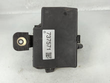 2012-2013 Toyota Prius C Fusebox Fuse Box Panel Relay Module P/N:82662-52740 Fits Fits 2012 2013 OEM Used Auto Parts