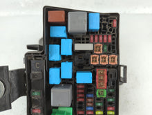 2012-2013 Toyota Prius C Fusebox Fuse Box Panel Relay Module P/N:82662-52740 Fits Fits 2012 2013 OEM Used Auto Parts