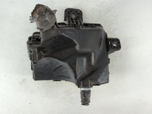 2012-2013 Toyota Prius C Fusebox Fuse Box Panel Relay Module P/N:82662-52740 Fits Fits 2012 2013 OEM Used Auto Parts