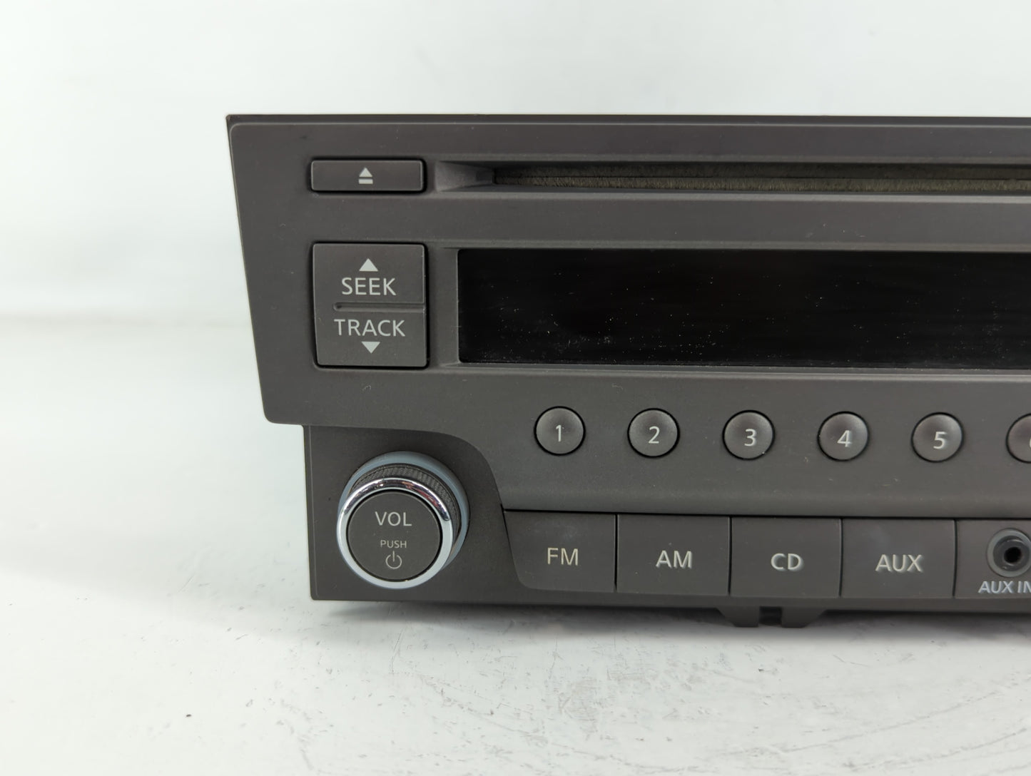 2013-2014 Nissan Sentra Radio AM FM Cd Player Receiver Replacement P/N:14031213P0012 Fits Fits 2013 2014 OEM Used Auto Parts - Oemusedautoparts1.com