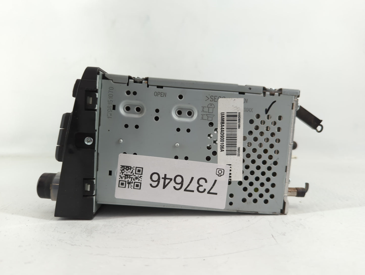 2012-2015 Hyundai Sonata Radio AM FM Cd Player Receiver Replacement P/N:96170-3Q0004X Fits Fits 2012 2013 2014 2015 OEM Used Auto Parts - Oemusedautoparts1.com