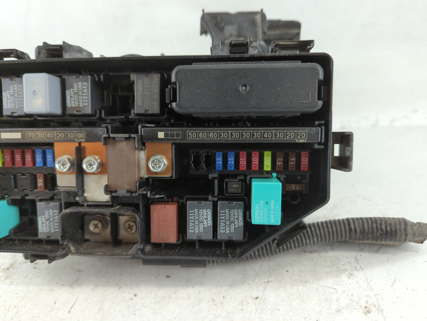 2012-2014 Honda Cr-V Fusebox Fuse Box Panel Relay Module P/N:191R103MA7 T0A A011 A0 Fits Fits 2012 2013 2014 OEM Used Auto Parts - Oemusedautoparts1.com