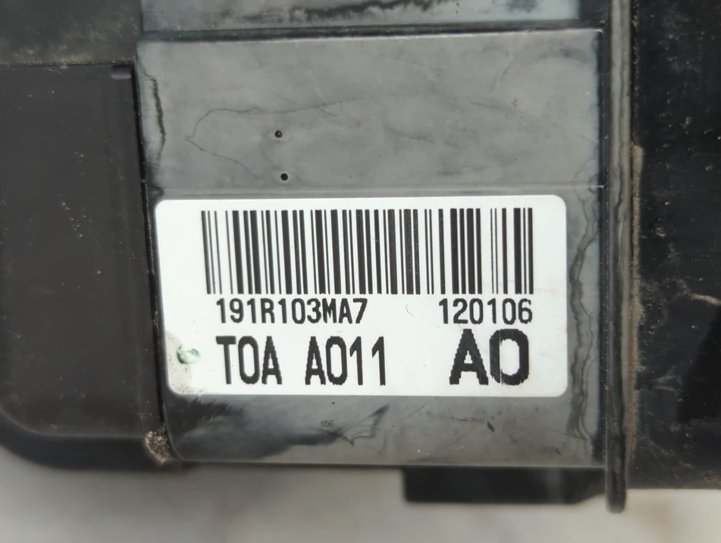 2012-2014 Honda Cr-V Fusebox Fuse Box Panel Relay Module P/N:191R103MA7 T0A A011 A0 Fits Fits 2012 2013 2014 OEM Used Auto Parts - Oemusedautoparts1.com