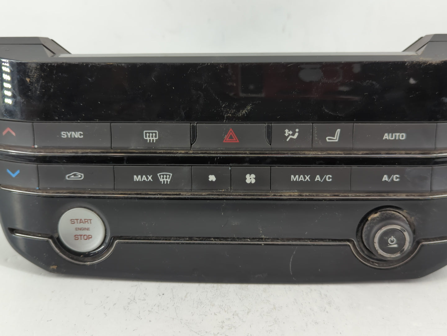 2016-2017 Jaguar Xf Climate Control Module Temperature AC/Heater Replacement P/N:GX63-18C858-RD 150724A1520X Fits Fits 2016 2017 OEM Used Auto Parts - Oemusedautoparts1.com