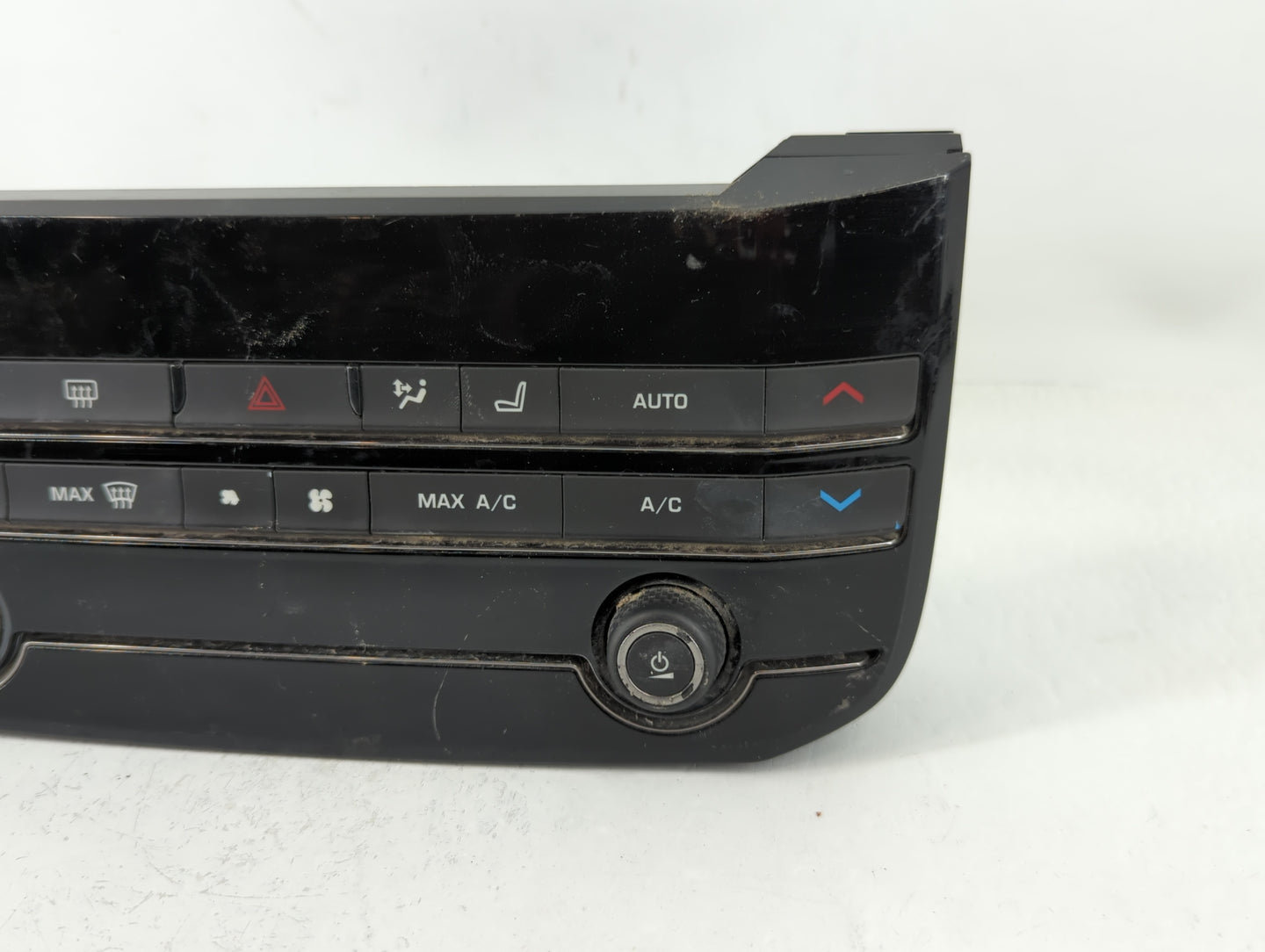 2016-2017 Jaguar Xf Climate Control Module Temperature AC/Heater Replacement P/N:GX63-18C858-RD 150724A1520X Fits Fits 2016 2017 OEM Used Auto Parts - Oemusedautoparts1.com
