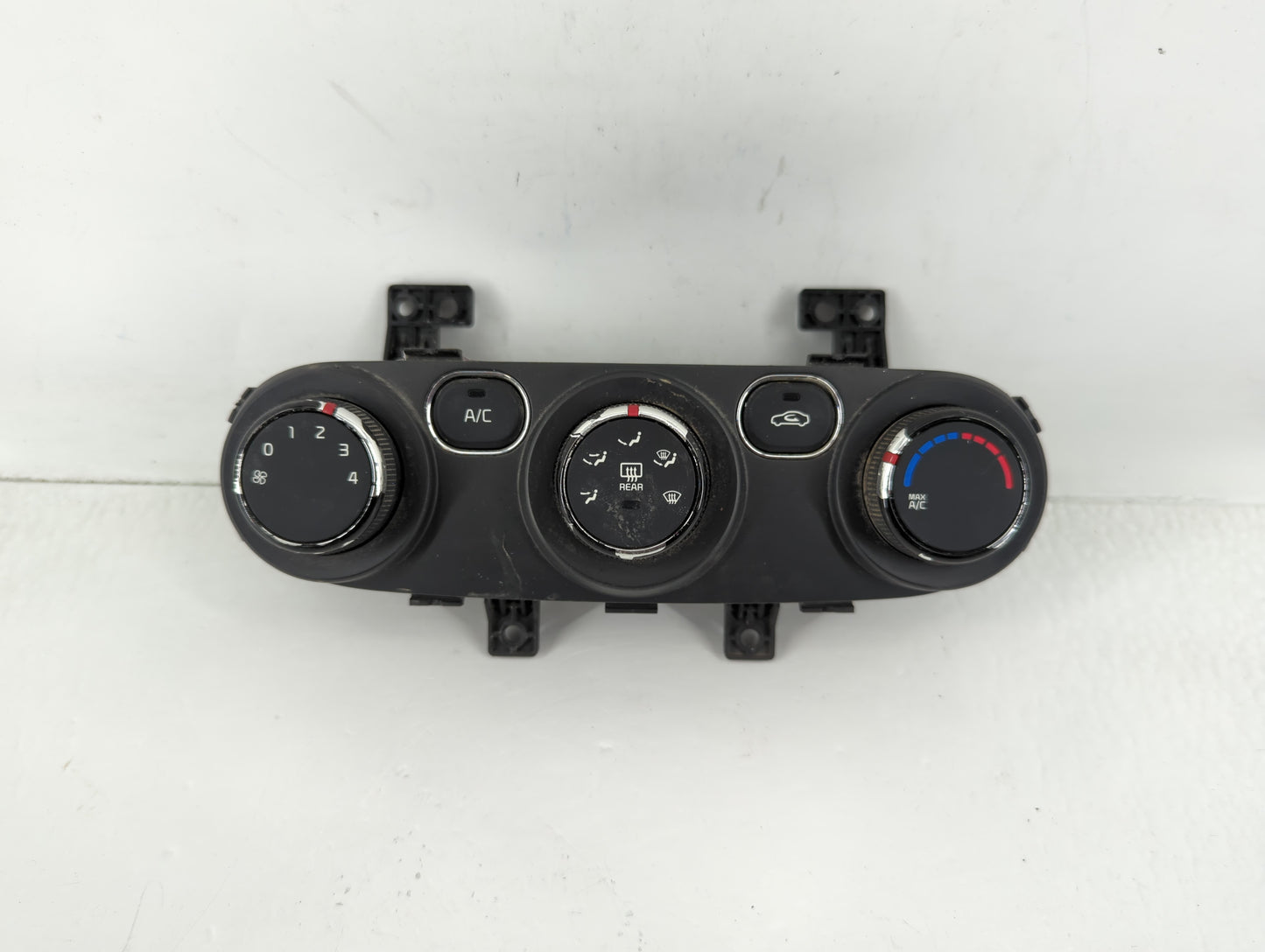 2017-2018 Kia Forte Climate Control Module Temperature AC/Heater Replacement P/N:Q0290AAM 97250-B0AA0 Fits Fits 2017 2018 OEM Used Auto Parts - Oemusedautoparts1.com