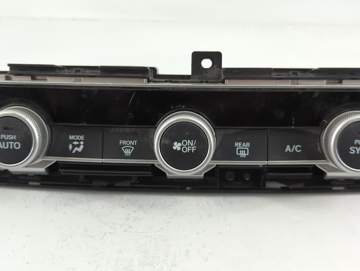 2018-2020 Honda Accord Climate Control Module Temperature AC/Heater Replacement P/N:79610TVAA016M 0938B1 130443 Fits OEM Used Auto Parts - Oemusedautoparts1.com